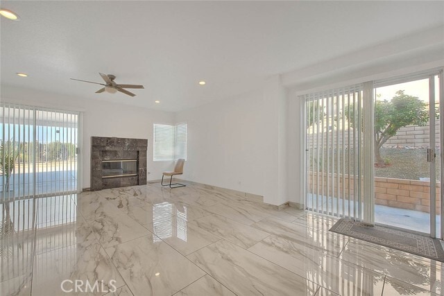 Building Photo - 3571 Rio Ranch Rd