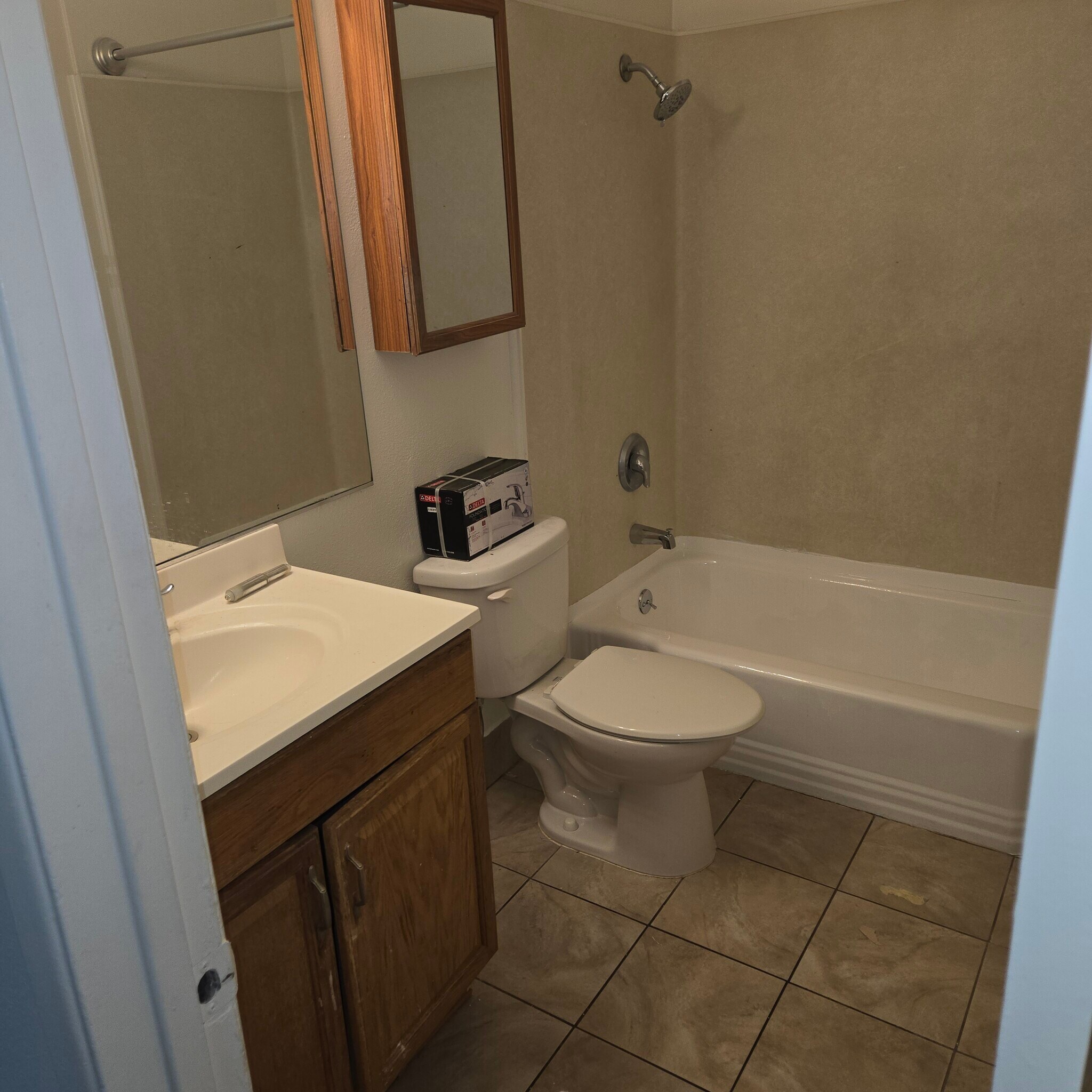 Building Photo - 2613 Andover Ave