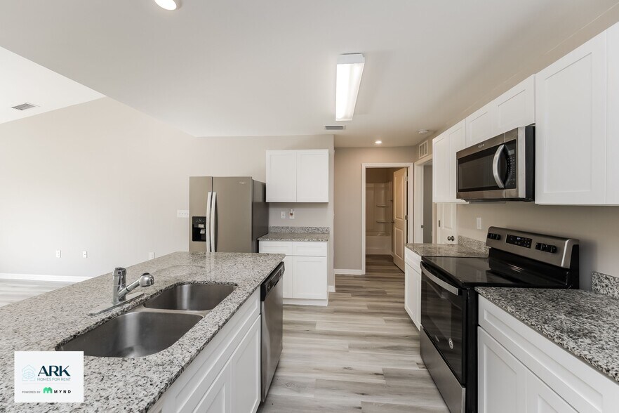 Building Photo - 9077 Aegean Cir
