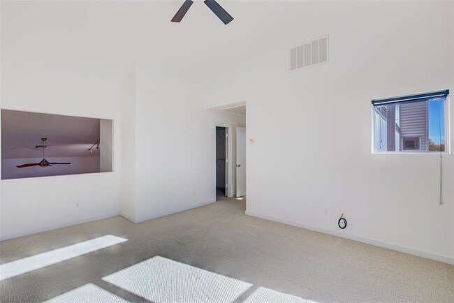 Building Photo - 3212 Yellowstone Blvd