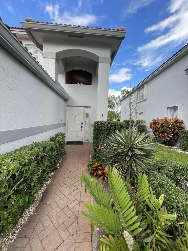 Building Photo - 7936 Laina Ln