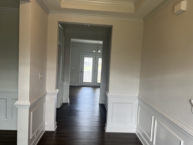 Building Photo - 464 Granite Creek Dr