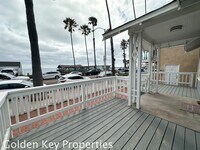 Building Photo - Single-Level Home Across from the Beach in...