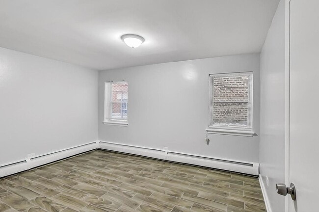 Building Photo - 5151 W Agatite Ave