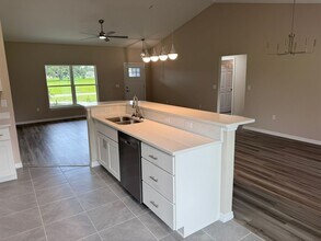 Building Photo - Stunning Brand-New 3BR/2BA Block Home