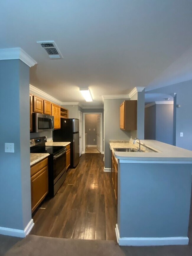 Building Photo - 18489 Bridle Club Dr
