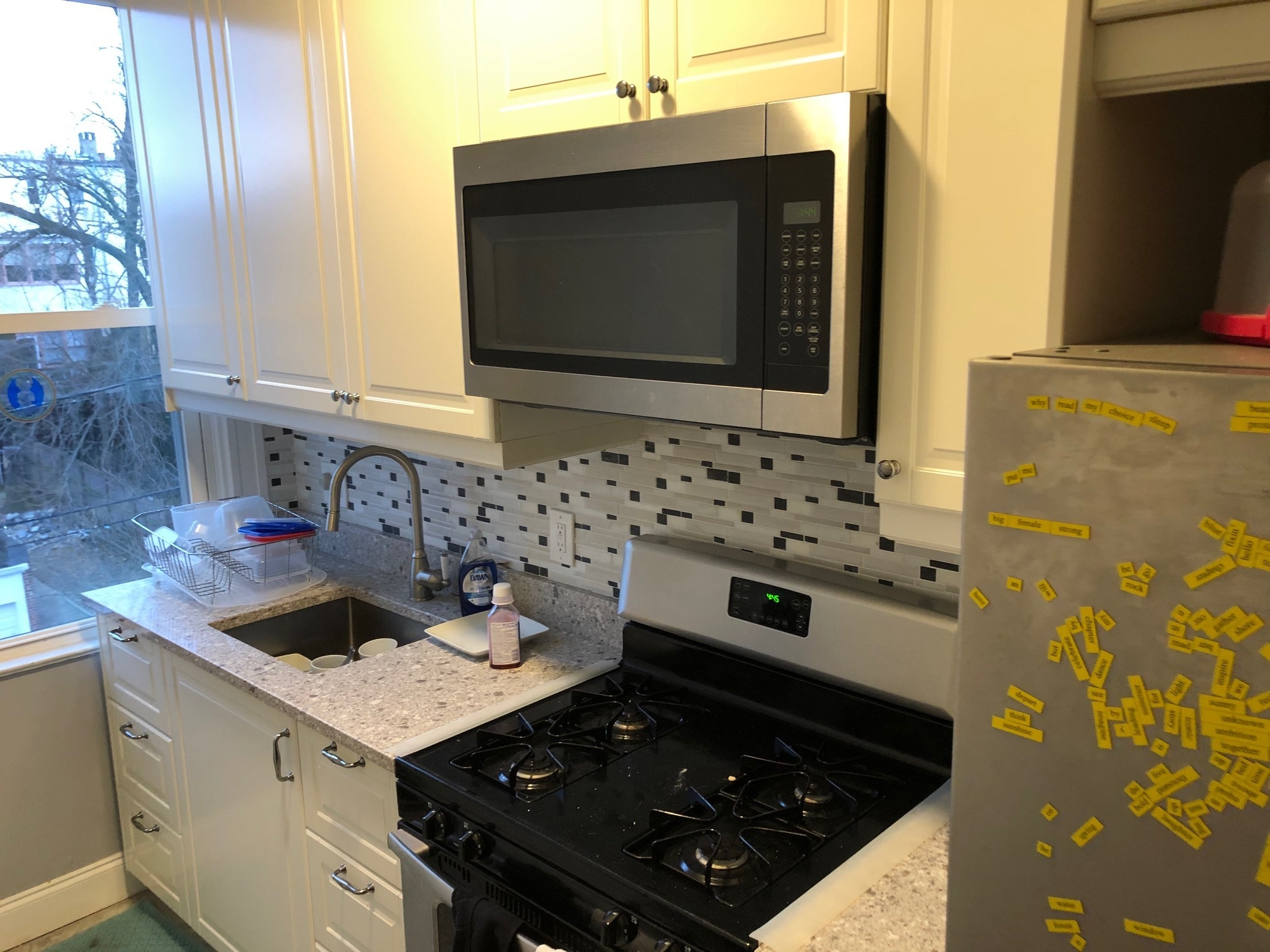 3rd Fl Kitchen - 2937 N Charles St