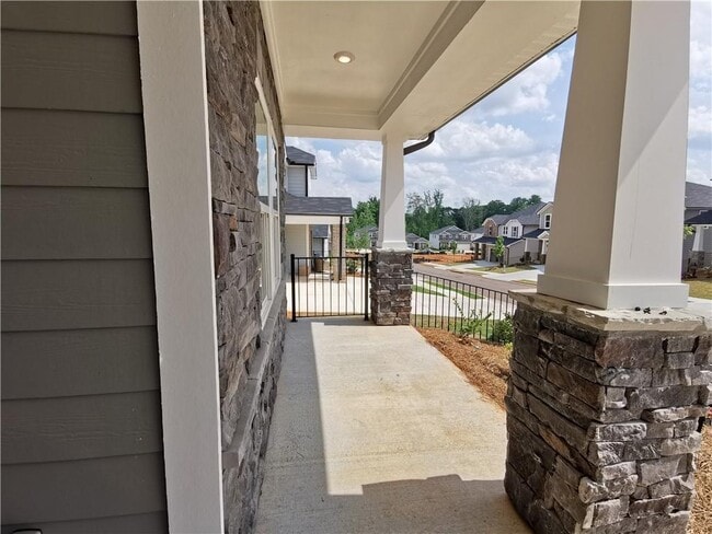 Building Photo - 6017 White Sycamore Pl