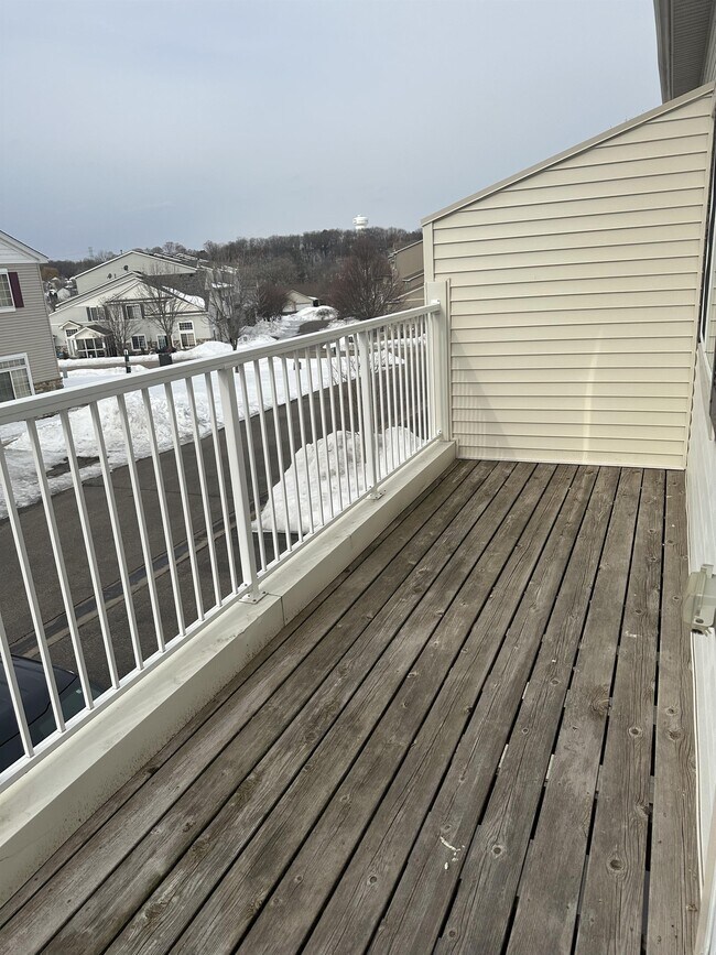 Building Photo - 6809 Pine Crest Trail S