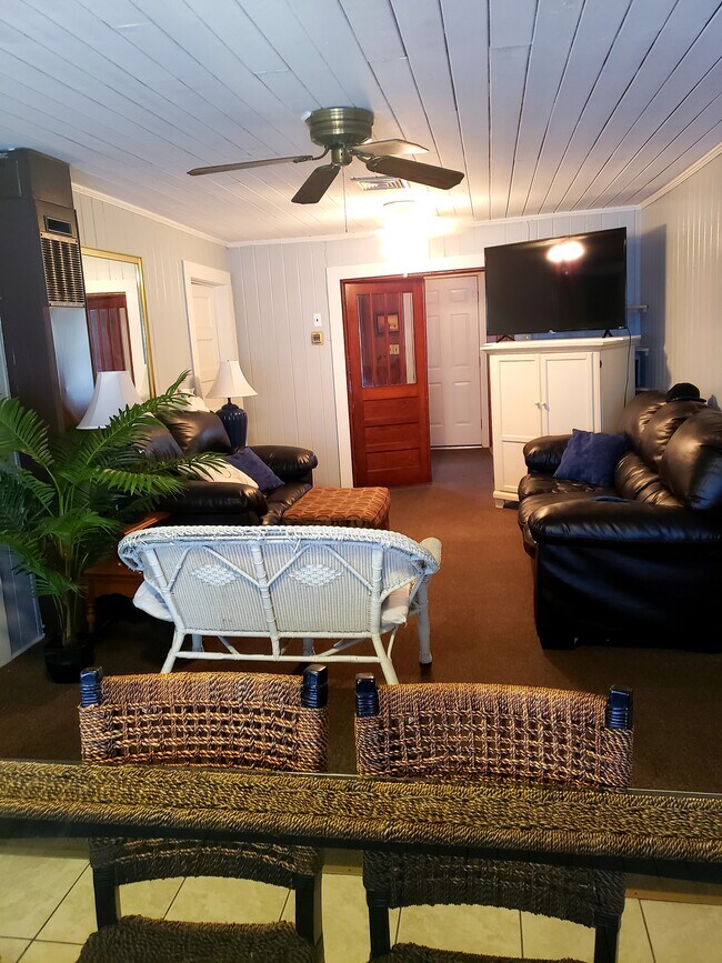 Building Photo - 1512 S Ocean Blvd