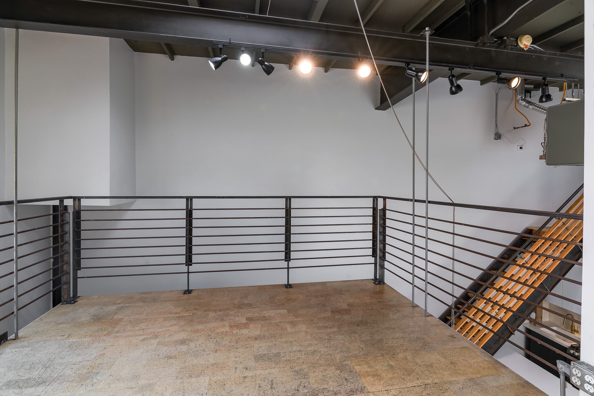 Mezzanine Loft - Virtually Staged - 2323 Magnolia St