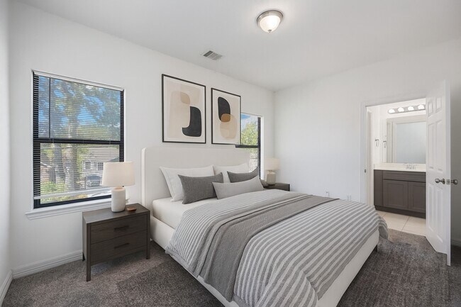 Building Photo - 8710 Knox St