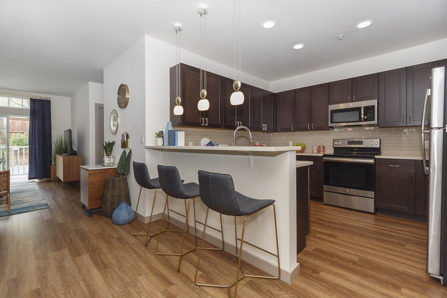 Apex at 290 290 E Main St Elmsford NY 10523 Apartment Finder