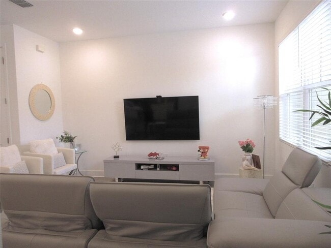 Building Photo - 2252 Celebration Blvd