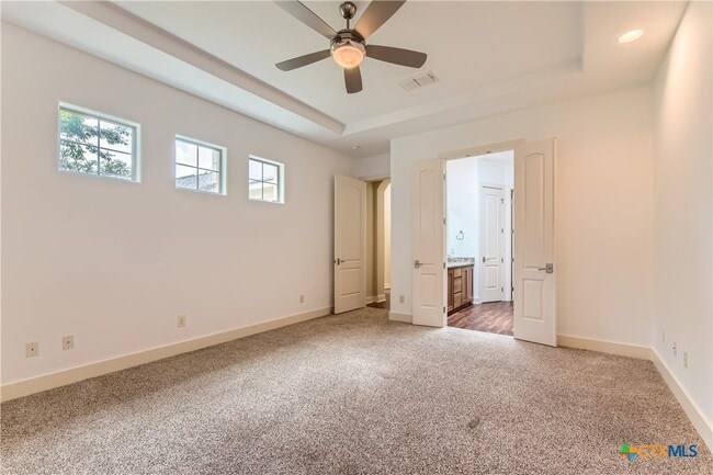 Building Photo - 462 Stagecoach Trail