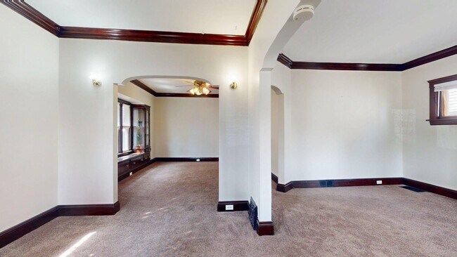 Building Photo - 3590 W 47th St