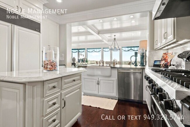 Building Photo - 1514 E Oceanfront-