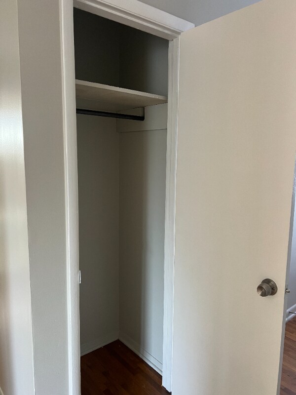 Building Photo - 1312 Hawkins St