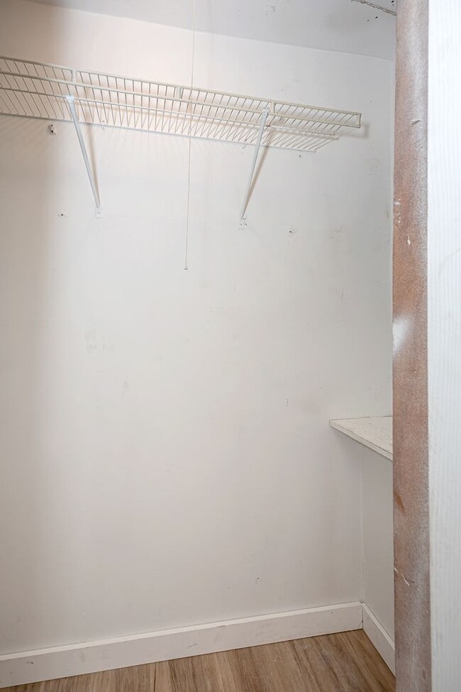 Building Photo - Freshly Renovated Rental Property!