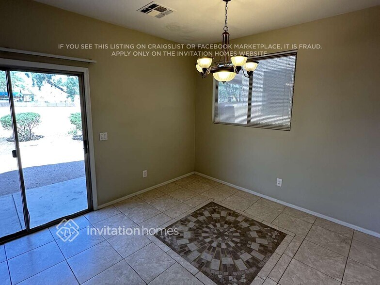 Building Photo - 1750 W Union Hills Dr