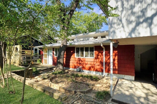 Building Photo - 1806 Alta Vista Ave