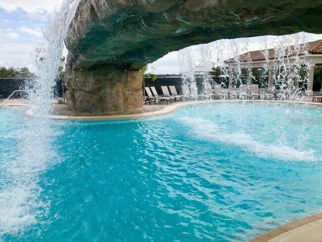 Building Photo - 16706 Vardon Ter