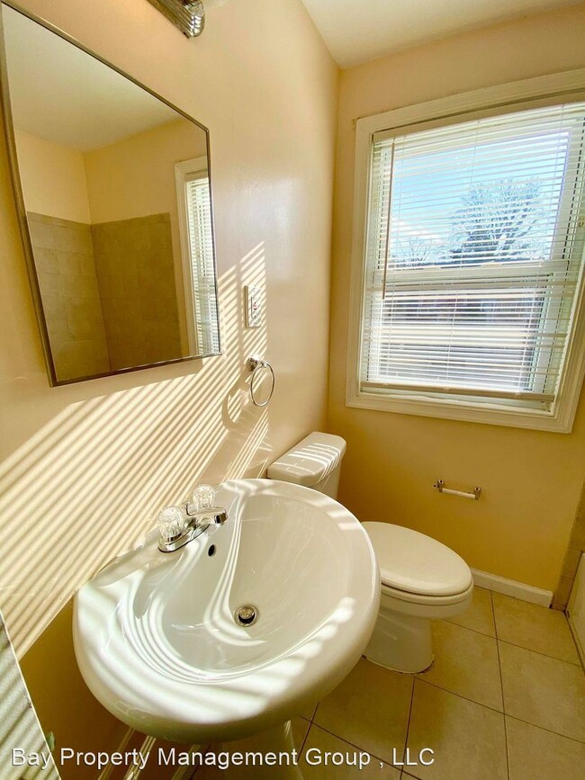 Building Photo - 3 br, 2 bath House - 1111 Cooks Lane