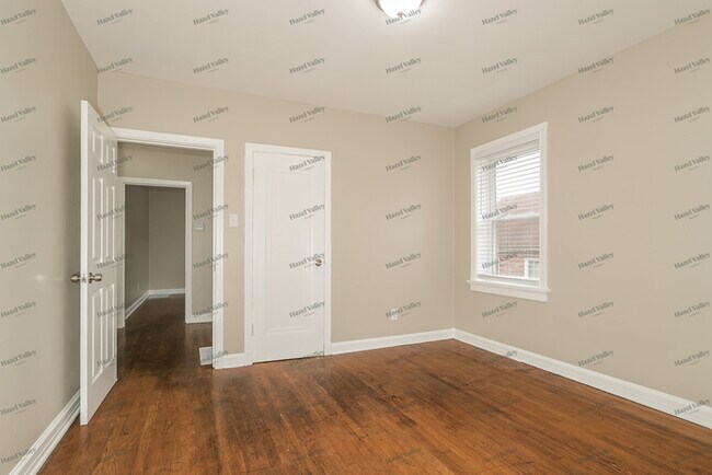 Building Photo - 2434 Hord Ave