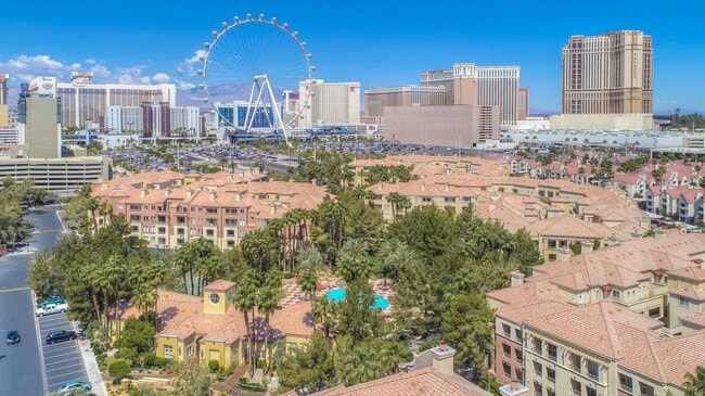 Building Photo - Meridian - Newly Remodeled Luxury Condo Re...