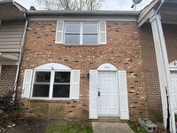 Building Photo - 928 Bellows Ave