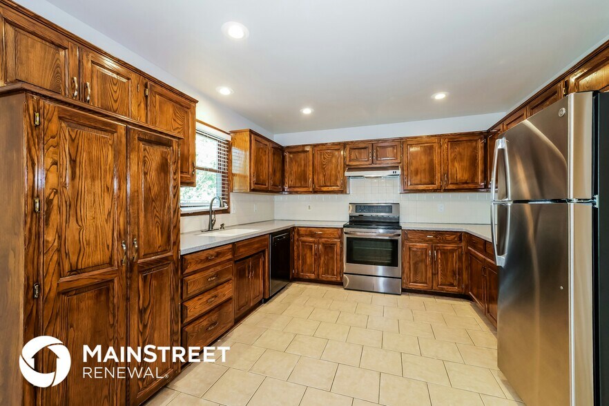 Building Photo - 1321 NE Quail Walk Dr