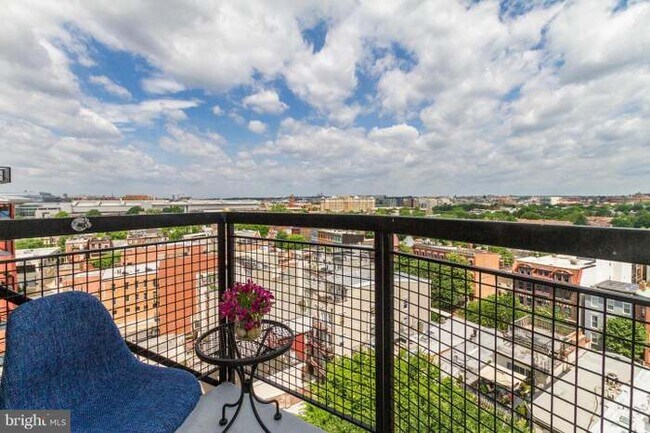 Building Photo - 437 New York Ave NW