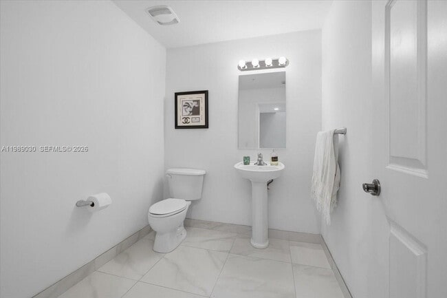 Building Photo - 8390 SW 72nd Ave