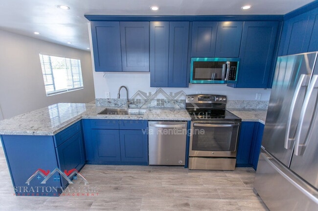 Building Photo - 2912 W Butler Dr