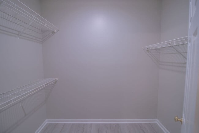 Building Photo - Henderson Townhomes