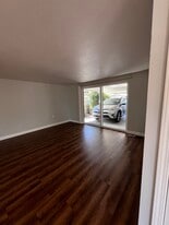 Building Photo - 918 4th St