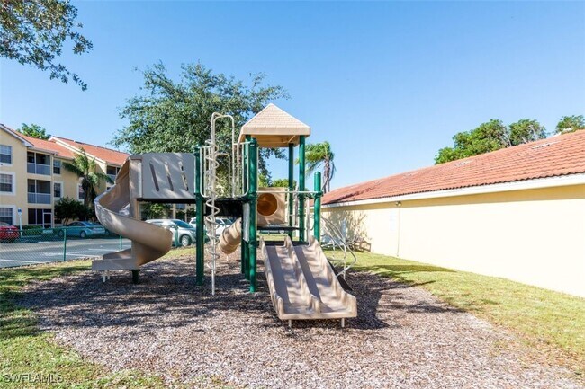 Building Photo - 4635 St Croix Ln