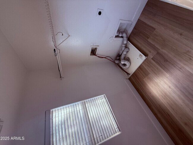 Building Photo - 1 N 88th Ave