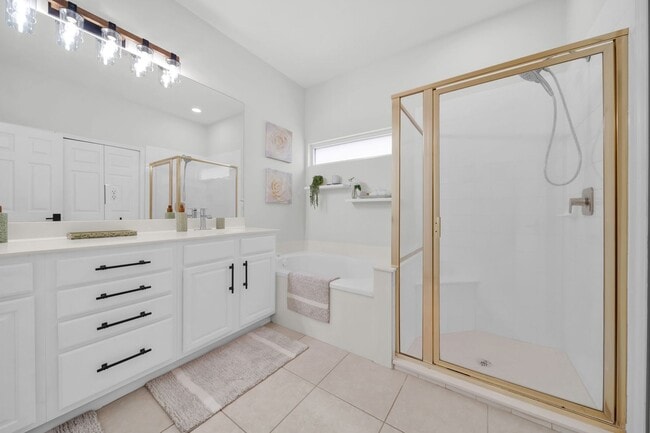 Building Photo - Fully Furnished 3 beds 3 bath Annual Rental with Private Heated Pool in Ventura Pelican Marsh