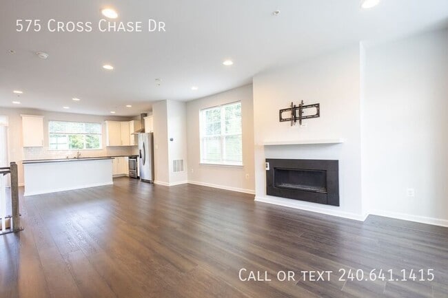 Building Photo - 575 Cross Chase Dr