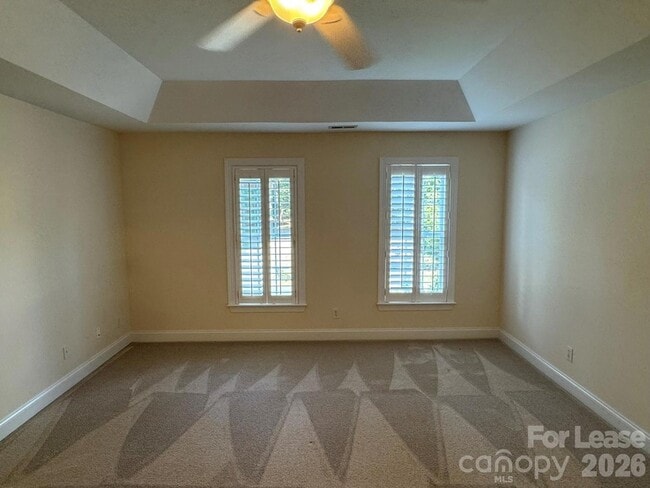 Building Photo - 7127 Weddington Brook Dr