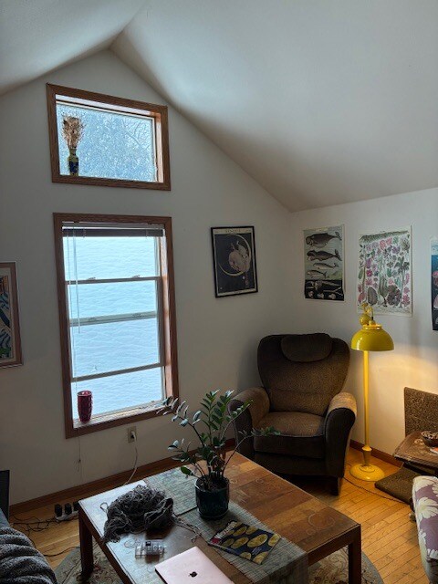 Building Photo - 1144 E Mifflin St