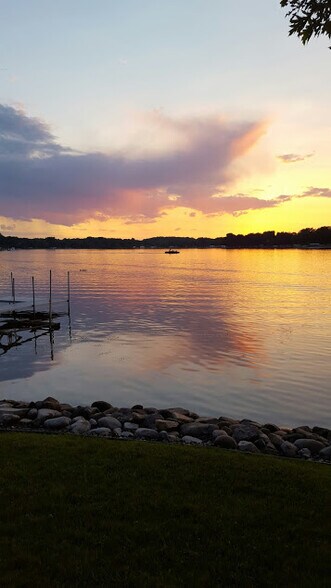 Endless Sunset views to the West - 2003 Arbor Ln