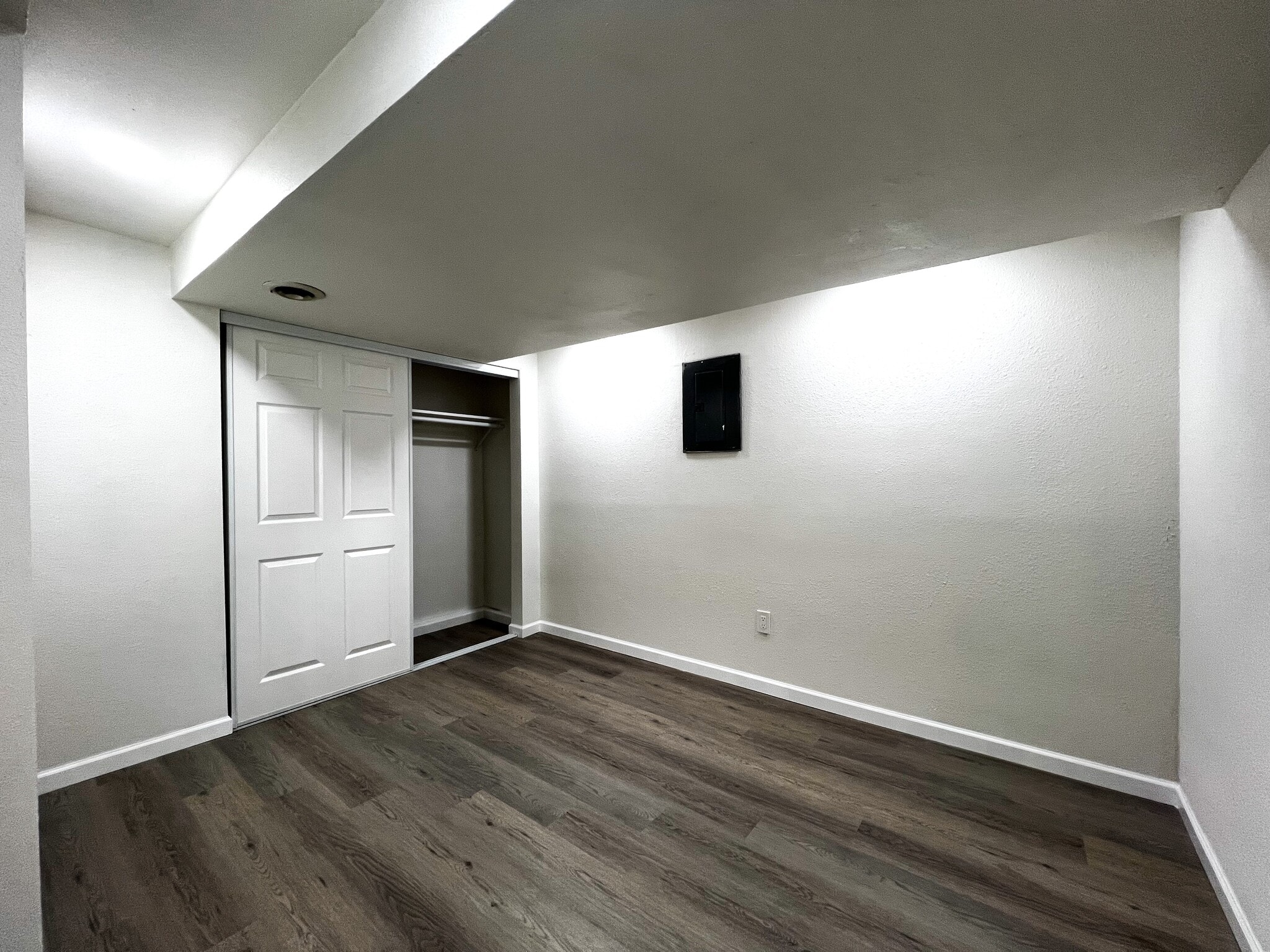 Building Photo - 32902 26th Pl SW