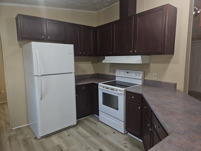 Building Photo - 4058 Nursery Rd