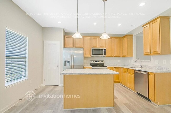 Building Photo - 1206 Calvander Ct