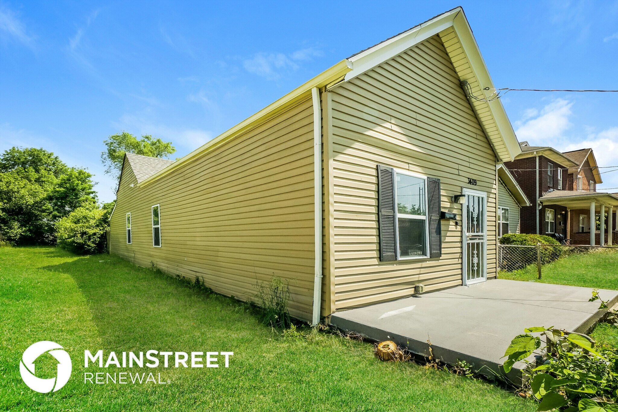 Building Photo - 3409 Vermont Ave