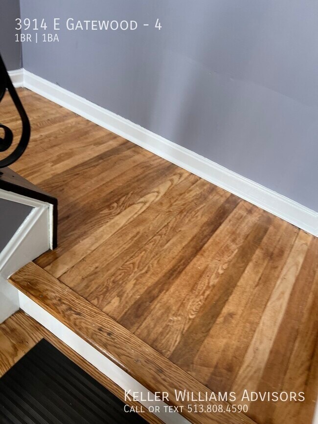 Building Photo - 3914 E Gatewood-4