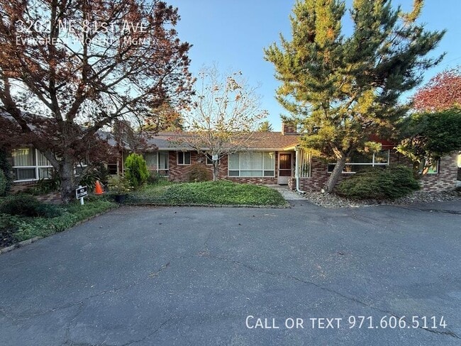 Building Photo - 3202 NE 81st Ave