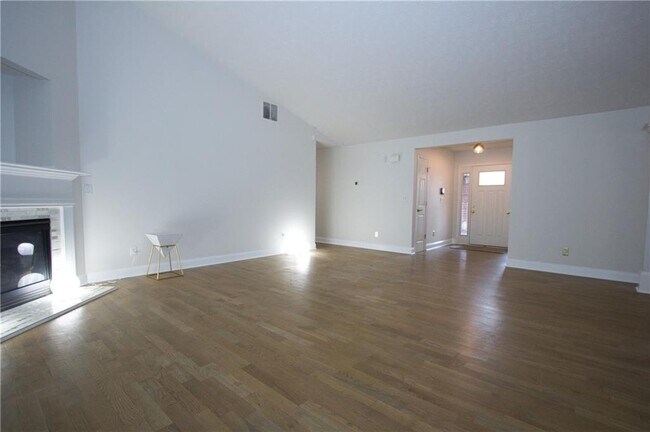 Building Photo - 1481 Beckley Pointe